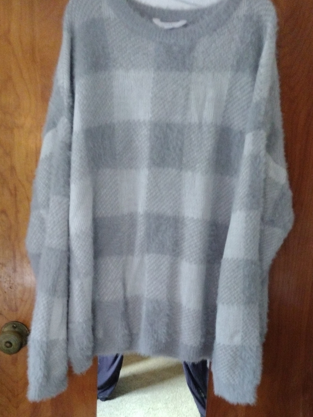 Cozy Plush Gray Check Women's Sweater New